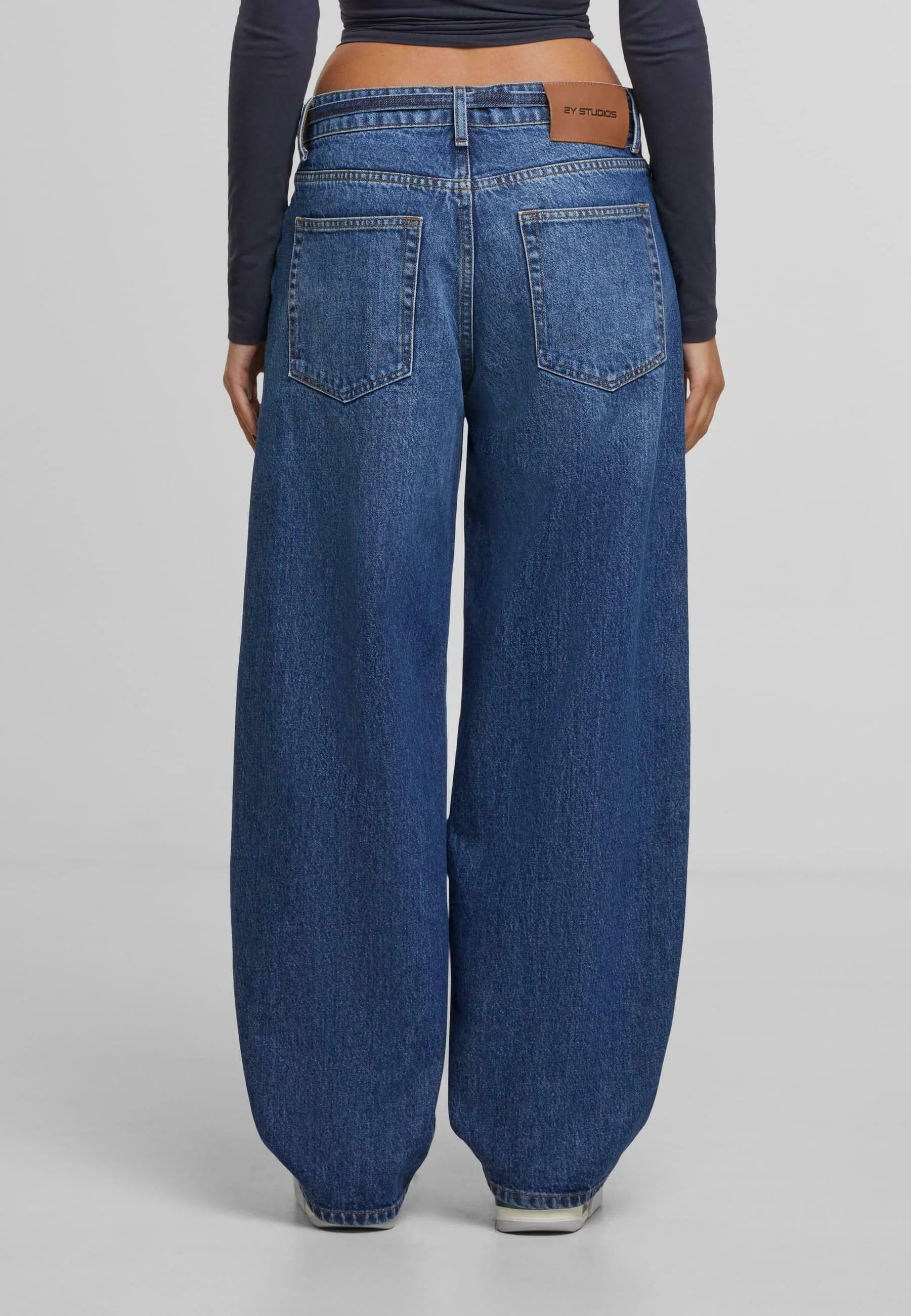 Women's Baggy Jeans